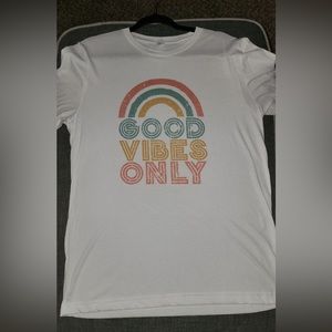 “Good Vibes Only” Tee